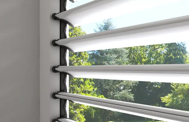 Operated blinds window blinds