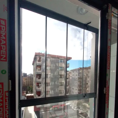 Folding Glass Balcony